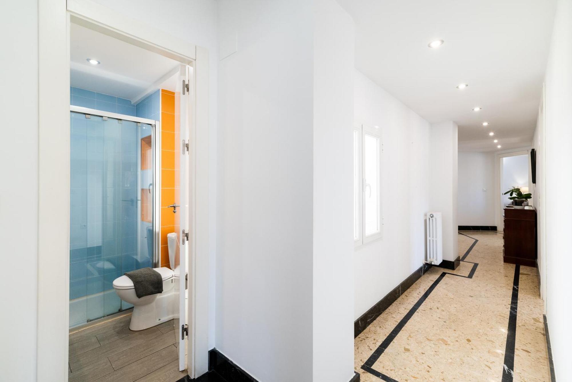 Neptuno Atico, Con Terraza Appartement